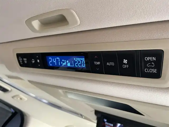 トヨタ アルファードハイブリット エグゼクティブ ラウンジ 岩手県 2015(平27)年 4.3万km ホワイトパールクリスタルシャイン ワンオーナー/４WD/JBLプレミアムサウンドシステム/モデリスタエアロ/サンルーフ/両側パワースライドドア/パワーバックドア/後席モニター/後席エアコン/100Ｖ電源/MTモード付AT/プリクラッシュセーフティ/クリアランスソナー/全周囲カメラ/横滑り防止装置/オートライト/オートハイビーム/アイドリングストップ/パワーシート/シートヒーター/エアシート/ステアリングヒーター/オールオートパワーウィンドウ/ステアリングスイッチ