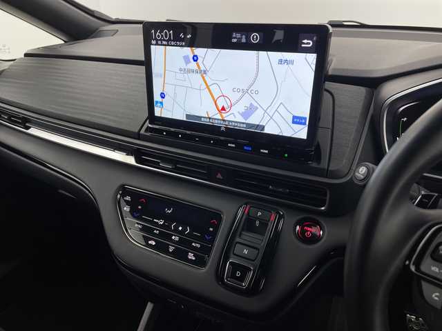 ホンダ オデッセイ ハイブリッド e:HEVアブソルート EXブラックED 愛知県 2024(令6)年 2.3万km プレミアムヴィーナスブラックP ワンオーナー/純正ナビ/マルチビューカメラシステム/フルセグTV・HDMI・Bluetooth・USB・CD・DVD/ETC/前後ドライブレコーダー/両側パワースライドドア/ハンズフリーアクセステールゲート/18インチアルミホイール/本革シート/運転席助手席・2列目パワーシート/運転席助手席・2列目シートヒーター/おくだけ充電/ホンダセンシング/衝突軽減ブレーキ/先行車発進お知らせ/歩行者事故低減ステアリング/路外逸脱抑制/標識認識/渋滞追従機能付ACC/車線維持支援システム/ブラインドスポットインフォメーション/オートハイビーム/誤発進抑制/後方誤発進抑制/近距離衝突軽減ブレーキ/急アクセル抑制/パーキングセンサー/後退出庫サポート/アクティブコーナリングライト/車両接近通報/ECONモード/ヒルスタートアシスト/横滑り防止/LEDヘッド/オートライト/プラズマクラスター技術搭載フルオートエアコン/フロントオートエアコン・リヤオートエアコン/革巻きステアリング/パドルシフト/USBチャージャー/プッシュスタート/スマートキー/スペアキー