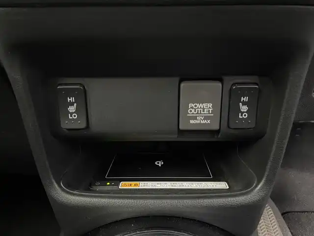 ホンダ Ｎ ＢＯＸ スラッシュ X 埼玉県 2014(平26)年 5.5万km スマートブラック ワンオーナー/純正ナビTV/シートヒーター（前席）/ステアリングヒーター/クルコン/電子制御パーキングブレーキ/プッシュスタート/PURE　sound　booth/バックカメラ/置型スマホ充電/USBポートｘ１/ＥＴＣ/オートライト/HIDヘッドライト/取扱説明書/保証書付整備手帳