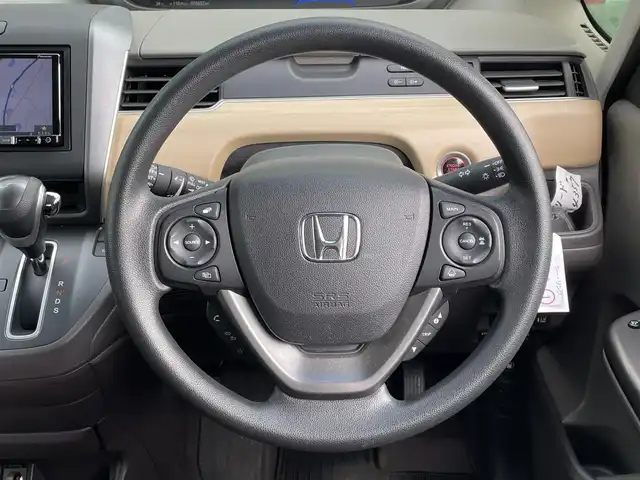 車両画像11