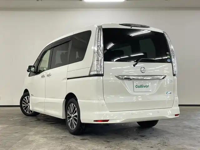 日産 セレナ