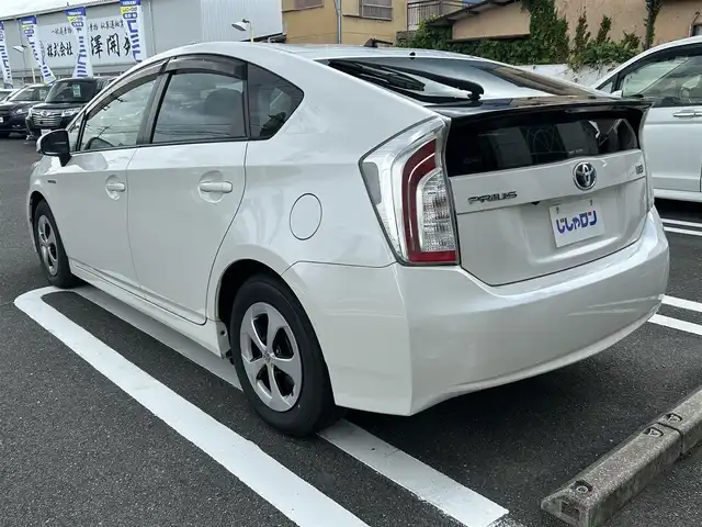 トヨタ プリウス S 奈良県 2012(平24)年 6.4万km ホワイトパールクリスタルシャイン ”(株)IDOMが運営する【じしゃロン奈良店】の自社ローン専用車両になります。/こちらは現金またはオートローンご利用時の価格です。自社ローンご希望の方は別途その旨お申付け下さい”