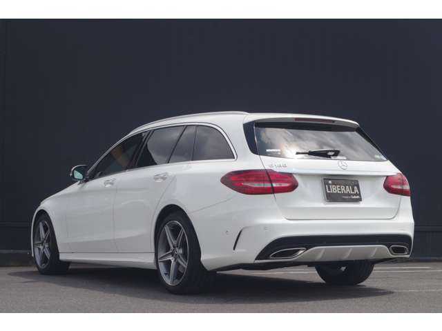 メルセデス・ベンツ Ｃ１８０ ステーションW ローレウスED 茨城県 2018(平30)年 3.1万km 白 純正HDDナビゲーション/バックカメラ/フルセグTV/ETC/運転席パワーシート/前席シートヒーター/パドルシフト/ブラックレザー/パノラミックスライディングルーフ/18インチ純正アルミホイール
