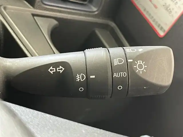 ダイハツ タント カスタム RS 愛知県 2022(令4)年 1.8万km クールバイオレットクリスタルシャイン 純正９型ディスプレイ　フルセグＴＶ　ＨＤＭＩ　カープレイ対応　ハーフレザー　シートヒーター　バックカメラ　両側パワースライドドア　スマアシIII　衝突軽減　コーナーセンサー　ＬＥＤライト　フォグランプ　オートハイビーム　車線逸脱　電動パーキングブレーキ　禁煙車