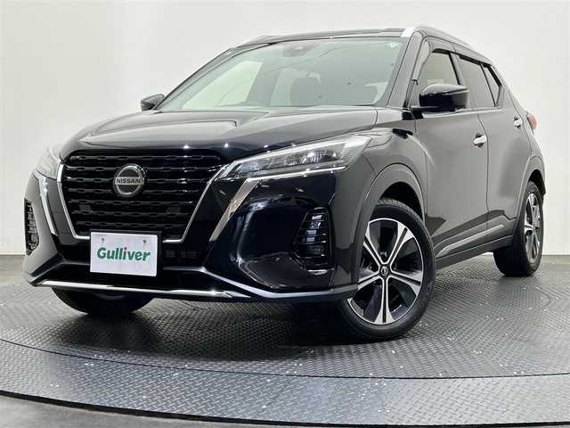 日産 キックス X 愛媛県 2021(令3)年 3.8万km ピュアブラック ・９型ナビ（フルセグＴＶ・ＢＴ・ＣＤ・ＤＶＤ・ＦＭ・ＡＭ・ＳＤ）/・全方位カメラ　/・ＥＴＣ　/・前後ドラレコ　/・プロパイロット　/・ステアリングヒーター　/・レーダークルーズコントロール　/・衝突軽減ブレーキ　/・ＵＳＢ充電/・デジタルインナーミラー