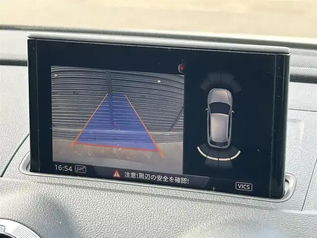 アウディ Ａ３ SB 1．4 TFSI スポーツ 茨城県 2018(平30)年 8.6万km グレイシアホワイトメタリック アシスタンスパッケージ/・サイドアシスト/・レーンアシスト/・リヤクロストラフィックアシスト/・ハイビームアシスト/コンビニエンスパッケージ/・アドバンストキー/・アウディパーキングシステム/・リヤビューカメラ/バーチャルコックピット/アウディプレセンス/アダプティブクルーズコントロール/純正ナビ/フルセグTV/BT/ハーフレザーシート/シートヒーター/パワーシート/LEDヘッドライト/パドルシフト/ドラレコ/禁煙車
