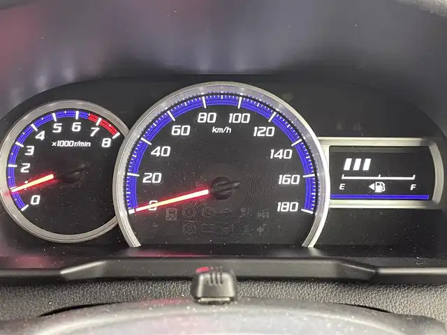 トヨタ ルーミー カスタムG 熊本県 2019(平31)年 3.1万km ファイアークォーツレッドM 禁煙車　/純正ナビ（ＣＤ・ＤＶＤ・フルセグ・ＢＴ・ＳＤ）/バックカメラ　/両側パワースライドドア　/前後クリアランスソナー　/クルーズコントロール　/衝突軽減ブレーキ　/レーンキープアシスト　/横滑り防止/純正フロアマット/純正１４インチAW/オートライト/オートマチックハイビーム/フォグライト/スマートキー/プッシュスタート/スペアキー1本