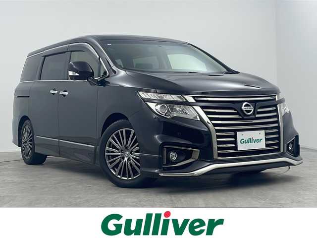 日産 エルグランド 250HWS プレミアム アーバンクロム 三重県 2018(平30)年 7.1万km ファントムブラック 禁煙車/純正ナビ/CD/DVD/BT/フルセグTV/全方位カメラ/両側パワースライドドア/純正フリップダウンモニター/レザーシート/前席シートヒーター/パワーバックドア/ドライブレコーダー/クルーズコントロール/メモリシート/後席オットマン/ビルトインETC/電動格納ミラー