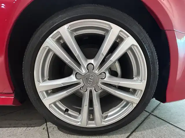アウディ Ａ３ SB 30TFSI スポーツ 愛知県 2019(令1)年 4.3万km 赤 バーチャルコクピット　/ハーフレザー　/純正ナビ　/Ｂｌｕｅｔｏｏｔｈ　/フルセグＴＶ　/バックカメラ　/ＡＣＣ　/ＬＫＡ　/ＢＳＭ　/シートヒーター　/ドライブレコーダー　/ＥＴＣ２．０　/ＬＥＤヘッドライト　/パワーシート/アイドリングストップ/プッシュスタート/ウィンカーミラー