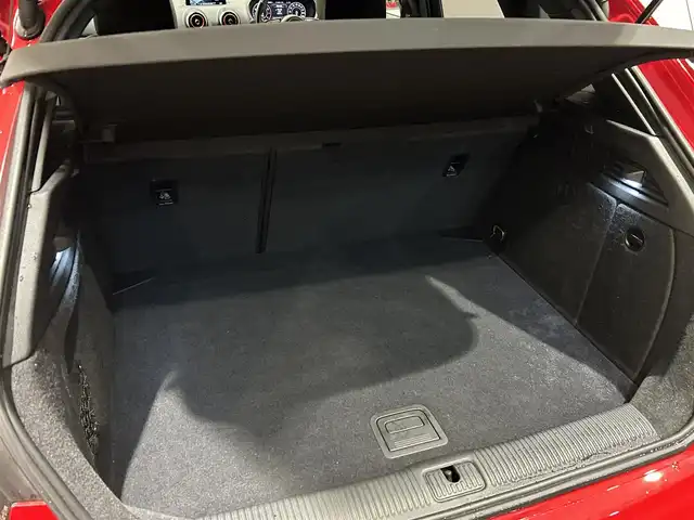 アウディ Ａ３ SB 30TFSI スポーツ 愛知県 2019(令1)年 4.3万km 赤 バーチャルコクピット　/ハーフレザー　/純正ナビ　/Ｂｌｕｅｔｏｏｔｈ　/フルセグＴＶ　/バックカメラ　/ＡＣＣ　/ＬＫＡ　/ＢＳＭ　/シートヒーター　/ドライブレコーダー　/ＥＴＣ２．０　/ＬＥＤヘッドライト　/パワーシート/アイドリングストップ/プッシュスタート/ウィンカーミラー