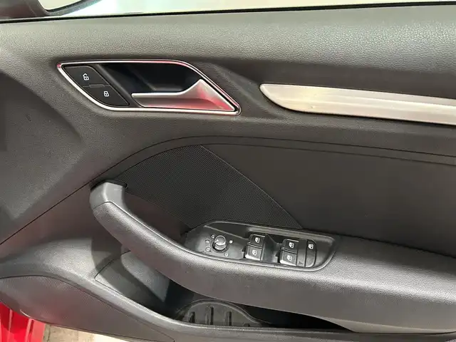 アウディ Ａ３ SB 30TFSI スポーツ 愛知県 2019(令1)年 4.3万km 赤 バーチャルコクピット　/ハーフレザー　/純正ナビ　/Ｂｌｕｅｔｏｏｔｈ　/フルセグＴＶ　/バックカメラ　/ＡＣＣ　/ＬＫＡ　/ＢＳＭ　/シートヒーター　/ドライブレコーダー　/ＥＴＣ２．０　/ＬＥＤヘッドライト　/パワーシート/アイドリングストップ/プッシュスタート/ウィンカーミラー
