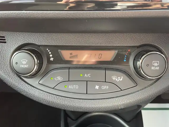 トヨタ ヴィッツ ハイブリッド U 千葉県 2019(平31)年 1.9万km コバルトブルーメタリック ワンオーナー/トヨタセーフティーセンス/・プリクラッシュセーフティー/・レーンキープアシスト/・オートマチックハイビーム/純正SDナビ【NSZT-W68T】/・CD/DVD/MSV/Bluetooth/フルセグ/バックカメラ/クルーズコントロール/スマートキー/純正ドライブレコーダー【DRT-H68A】/運転席シートヒーター/純正LEDヘッドライト/フォグランプ/本革巻きステアリング/ドアバイザー/純正15インチアルミホイール/新車時保証書