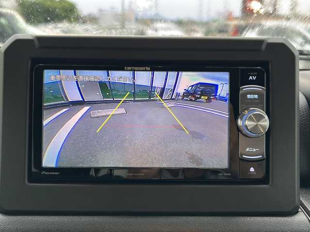 スズキ ジムニー XC 岐阜県 2023(令5)年 0.2万km ブルーイッシュブラックパール3 登録時1/858km/社外７インチナビ/ワンセグテレビ/Bluetooth/革巻きステアリング/４WD/バックカメラ/LEDライト/クルーズコントロール/純正アルミホイール/サイドアンダーミラー/シートヒーター/プッシュスタート/スマートキー/社外フロアマット/ドアバイザー