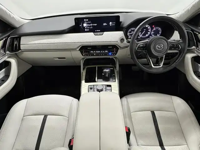 マツダ ＣＸ－６０ XD HV プレミアムモダン 三重県 2023(令5)年 1.8万km ロジウムホワイトプレミアムメタリック ディーゼルターボ・マイルドハイブリッド/4WD/MTモード付8AT/12.3型ナビ/（AM/FM/USB/HDMI/CarPlay/AndroidAuto/Bluetooth/TV）/360ビュー・モニター/ドライブレコーダー前後/ビルトインETC/i-ACTIVSENSE/・スマートブレーキサポート/・レーダークルーズコントロール/・クルージング&トラフィックサポート/・ドライバー異常時対応システム/・ドライバーモニタリング/・レーンキープアシストシステム/・ブラインドスポットモニタリング/・リヤクロストラフィックアラート/・パーキングセンサー（前後）/など/装備/・ナッパレザーシート（ピュアホワイト）/・シートヒーター（D/N/2nd）/・シートベンチレーション（D/N）/・パワーシート（Dメモリー付10way/N10way）/・電動チルト&テレスコステアリング/・ステアリングヒーター/・HUD/・AC100Vコンセント&USB充電ジャック&ワイヤレス充電/・LEDヘッドライト/・ダウンヒルアシストコントロール/・ハンズフリーパワーリフトゲート/・左右独立オートエアコン/・パドルシフト/・純正20inAW/・保/取/・スマートキーx1/など