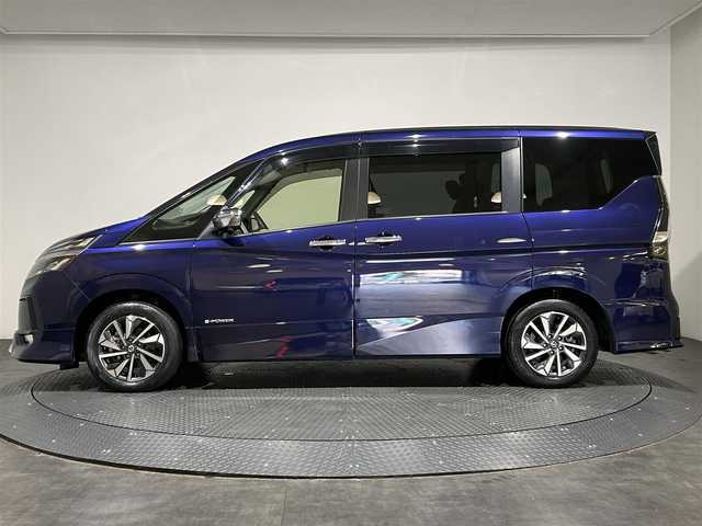 日産 セレナ e－パワー ハイウェイスター V 愛媛県 2020(令2)年 3.8万km アズライトブルー 純正10インチナビ/(Bluetooth/フルセグ)/プロパイロット/全周囲カメラ/11インチフリップダウンモニター/レーダークルーズコントロール/衝突被害軽減ブレーキ/レーンキープアシスト/両側電動スライドドア/ETC/前方ドライブレコーダー/スペアキー/USB充電/保証書