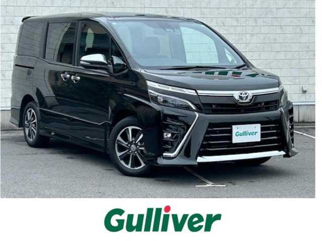 トヨタ ヴォクシー ZS 煌Ⅱ 静岡県 2020(令2)年 2万km イナズマスパーキングブラックガラスフレーク ワンオーナー/純正9インチナビ/・フルセグTV/・Bluetooth接続/・DVD再生/Bカメラ/クルコン/両側パワスラ/衝突軽減/前後コーナーセンサー/プッシュスタート/スマートキー/ETC2.0/前後ドラレコ/LEDオートライト・オートハイビーム/純正16インチアルミホイール/取扱説明書/保証書