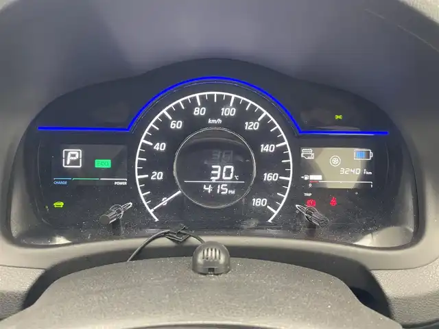 日産 ノート e－パワー X Vセレクション 愛知県 2020(令2)年 3.3万km スーパーブラック 純正ナビ　フルセグＴＶ　Ｂｌｕｅｔｏｏｔｈ　ＤＶＤ　アラウンドビューモニター　追従クルコン　エマージェンシーブレーキ　スマートルームミラー　ＬＥＤオートライト　プッシュスタート　スマートキー　禁煙車