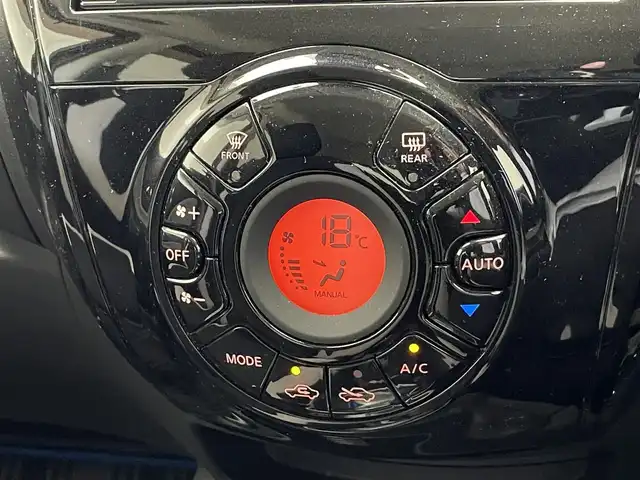 日産 ノート e－パワー X Vセレクション 愛知県 2020(令2)年 3.3万km スーパーブラック 純正ナビ　フルセグＴＶ　Ｂｌｕｅｔｏｏｔｈ　ＤＶＤ　アラウンドビューモニター　追従クルコン　エマージェンシーブレーキ　スマートルームミラー　ＬＥＤオートライト　プッシュスタート　スマートキー　禁煙車