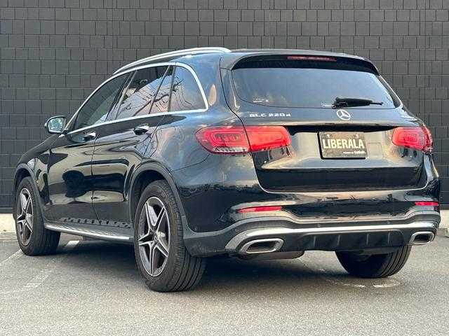 メルセデス・ベンツ ＧＬＣ２２０ d 4マチック AMGライン 埼玉県 2020(令2)年 5.3万km オブシディアンブラック ワンオーナー　/黒半革シート　/レーダーセーフティパッケージ/純正ナビ　/4WD　/ドライブレコーダー　/ETC　/ルーフレール　/ACC　　/サンルーフ