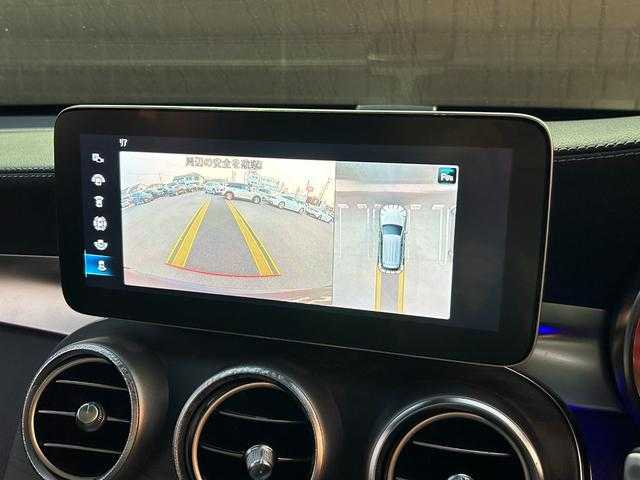 メルセデス・ベンツ ＧＬＣ２２０ d 4マチック AMGライン 埼玉県 2020(令2)年 5.3万km オブシディアンブラック ワンオーナー　/黒半革シート　/レーダーセーフティパッケージ/純正ナビ　/4WD　/ドライブレコーダー　/ETC　/ルーフレール　/ACC　　/サンルーフ