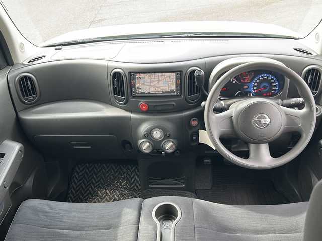 日産 キューブ 15X FOUR Vセレクション 福島県 2011(平23)年 10.1万km ホワイトパール 4WD 純正７型ナビ　フルセグ　ＢＴ　スマートキー　スペアキー　プッシュスタート　パートタイム４ＷＤ　電格ミラー　ＥＣＯモード　センターコンソール　純正ドアバイザー　純正フロアマット　社外１５インチＡＷ
