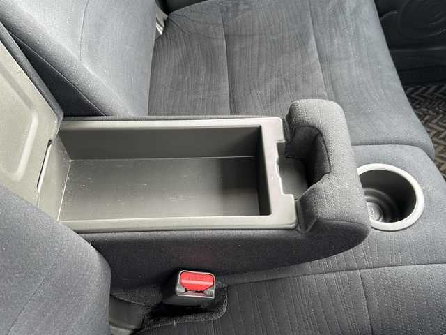 日産 キューブ 15X FOUR Vセレクション 福島県 2011(平23)年 10.1万km ホワイトパール 4WD 純正７型ナビ　フルセグ　ＢＴ　スマートキー　スペアキー　プッシュスタート　パートタイム４ＷＤ　電格ミラー　ＥＣＯモード　センターコンソール　純正ドアバイザー　純正フロアマット　社外１５インチＡＷ