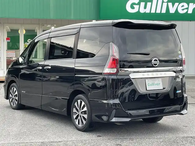 日産 セレナ ハイウェイスター Vセレクション 千葉県 2018(平30)年 5.3万km ダイヤモンドブラック エマージェンシーブレーキ/アラウンドビューモニター/プロパイロット/純正9インチSDナビ【MM517D-L】/・CD/DVD/Blu-ray/MSV/Bluetooth/フルセグTV/純正フリップダウンモニター/インテリジェントルームミラー/両後ハンズフリーオートスライドドア/インテリジェントキー/前席シートヒーター/標識認識機能/ブラインドスポットモニター/前後コーナーセンサー/純正16インチアルミホイール/純正LEDヘッドライト/フォグランプ/純正ドライブレコーダー/ETC/ブレーキオートホールド/アイドリングストップ/本革巻きステアリング/サイド＆カーテンエアバッグ