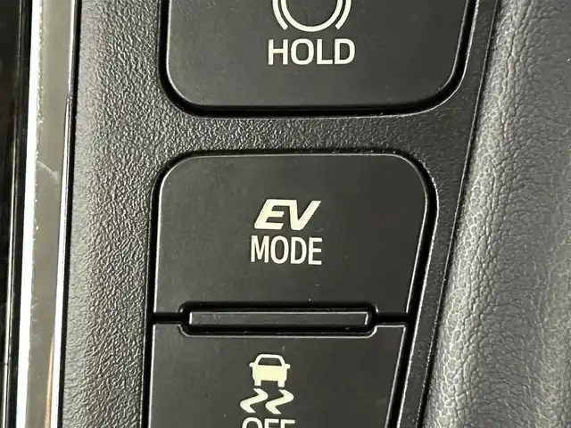 トヨタ アルファードハイブリット SR 道央・札幌 2015(平27)年 6万km ホワイトパールクリスタルシャイン ・4WD/・純正9インチナビ/・フルセグ/BT/CD/DVD/・両側パワースライドドア/・パワーシート/・シートメモリ/・クルーズコントロール/・社外ドライブレコーダー前後/・オートブレーキホールド/・ドアロック連動ミラー/・コーナーセンサー/・プッシュスタート/・スマートキー/・LEDヘッドライト/・オートライト/・オートエアコン/・横滑り防止装置