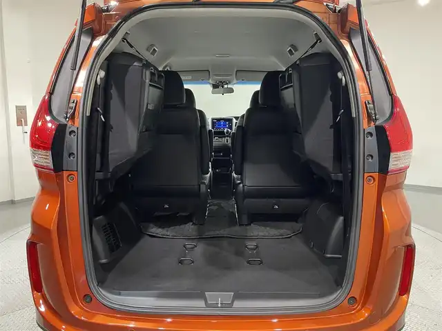 ホンダ フリード クロスター ホンダセンシング 愛知県 2020(令2)年 4.7万km プレミアムクリスタルオレンジM 純正9インチナビ/衝突軽減ブレーキ/両側電動スライドドア/レーダークルーズコントロール/ビルトインETC/LEDヘッドライト/バックカメラ/ドライブレコーダー/フルセグTV/Bluetooth/レーンキープアシスト/プッシュスタート/USB接続/ルーフレール/スマートキー/スペアキー/CD/DVD再生/アイドリングストップ/ミュージックサーバー/ミュージックプレイヤー接続/純正フロアマット/オートライト/ホンダセンシング/禁煙車/後方誤発進抑制機能/ハーフレザーシート/ウィンカーミラー/電動格納ミラー/ステアリングリモコン/横滑り防止装置/ECON/フォグランプ