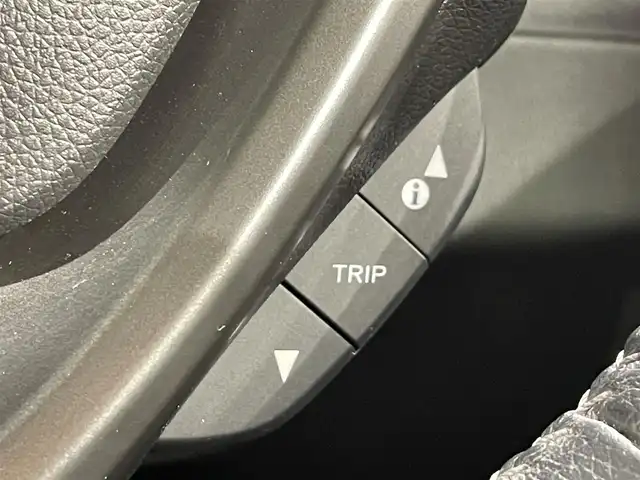 ホンダ フリード クロスター ホンダセンシング 愛知県 2020(令2)年 4.7万km プレミアムクリスタルオレンジM 純正9インチナビ/衝突軽減ブレーキ/両側電動スライドドア/レーダークルーズコントロール/ビルトインETC/LEDヘッドライト/バックカメラ/ドライブレコーダー/フルセグTV/Bluetooth/レーンキープアシスト/プッシュスタート/USB接続/ルーフレール/スマートキー/スペアキー/CD/DVD再生/アイドリングストップ/ミュージックサーバー/ミュージックプレイヤー接続/純正フロアマット/オートライト/ホンダセンシング/禁煙車/後方誤発進抑制機能/ハーフレザーシート/ウィンカーミラー/電動格納ミラー/ステアリングリモコン/横滑り防止装置/ECON/フォグランプ