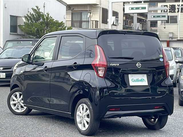 日産 デイズ X 東京都 2020(令2)年 5.1万km ブラック 純正メモリナビ/　　CD/BT/バックカメラ/フルセグテレビ/CD/BT/前後コーナーセンサー/アイドリングストップ/ETC