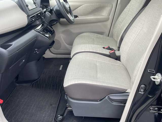 日産 デイズ X 東京都 2020(令2)年 5.1万km ブラック 純正メモリナビ/　　CD/BT/バックカメラ/フルセグテレビ/CD/BT/前後コーナーセンサー/アイドリングストップ/ETC