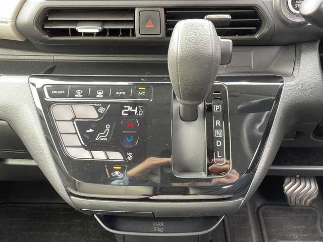 日産 デイズ X 東京都 2020(令2)年 5.1万km ブラック 純正メモリナビ/　　CD/BT/バックカメラ/フルセグテレビ/CD/BT/前後コーナーセンサー/アイドリングストップ/ETC