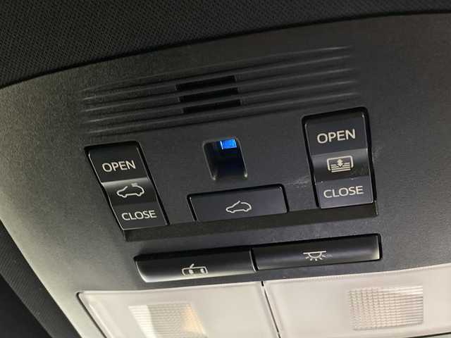 トヨタ ハリアー プレミアム アドバンスド スタイルモーヴ 鹿児島県 2016(平28)年 4.7万km ホワイトパールクリスタルシャイン サンルーフ　/純正ナビ/（DVD/CD/フルセグ/Bluetooth）　/ＪＢＬプレミアムサウンド　/パノラミックビューモニター　/レーダークルーズコントロール　/プリクラッシュセーフティ　/レーンキープアシスト　/ドライブレコーダー　/シートヒーター/ハーフレザーシート/オートハイビーム/オートライト/プッシュスタートボタン/スマートキー