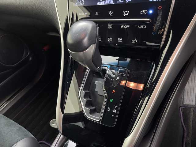 トヨタ ハリアー プレミアム アドバンスド スタイルモーヴ 鹿児島県 2016(平28)年 4.7万km ホワイトパールクリスタルシャイン サンルーフ　/純正ナビ/（DVD/CD/フルセグ/Bluetooth）　/ＪＢＬプレミアムサウンド　/パノラミックビューモニター　/レーダークルーズコントロール　/プリクラッシュセーフティ　/レーンキープアシスト　/ドライブレコーダー　/シートヒーター/ハーフレザーシート/オートハイビーム/オートライト/プッシュスタートボタン/スマートキー