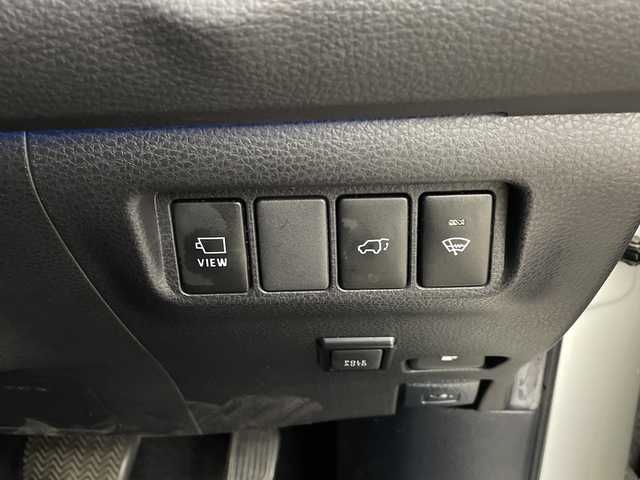 トヨタ ハリアー プレミアム アドバンスド スタイルモーヴ 鹿児島県 2016(平28)年 4.7万km ホワイトパールクリスタルシャイン サンルーフ　/純正ナビ/（DVD/CD/フルセグ/Bluetooth）　/ＪＢＬプレミアムサウンド　/パノラミックビューモニター　/レーダークルーズコントロール　/プリクラッシュセーフティ　/レーンキープアシスト　/ドライブレコーダー　/シートヒーター/ハーフレザーシート/オートハイビーム/オートライト/プッシュスタートボタン/スマートキー