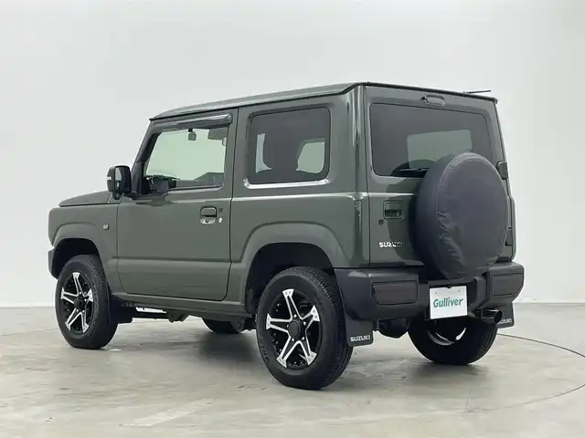 スズキ ジムニー XC 埼玉県 2022(令4)年 3.4万km ジャングルグリーン 5速MT/社外7インチナビ/ フルセグTV Bluetooth CD DVD/バックカメラ/クルーズコントロール/デュアルセンサーブレーキサポート2/ヒルディセントコントロール/ドライブレコーダー/ビルトインETC/前席シートヒーター/前席レーザーシートカバー/社外グリル/社外テールランプ/carrozzeriaスピーカー/社外16インチアルミホイール/LEDオートライト/オートエアコン