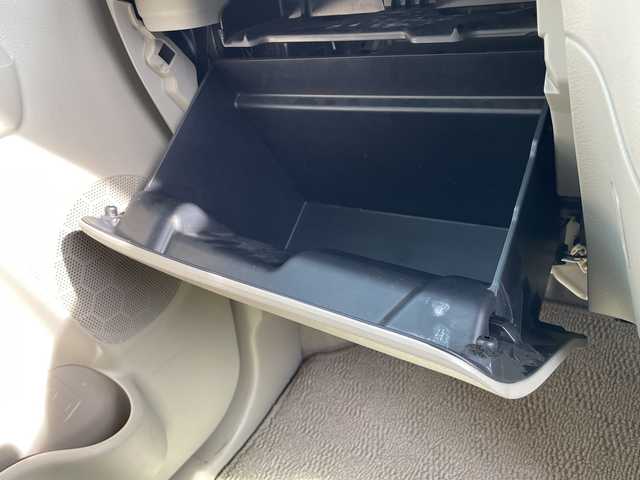 スズキ スペーシア X 栃木県 2013(平25)年 8万km フィズブルーパールメタリック/ホワイト ワンオーナー/KENWOODオーディオ/社外スタッドレスタイヤ有/盗難防止装置/ベンチシート/プッシュスタート/スマートキー/ドアバイザー/両側スライドドア/片側パワースライドドア/純正フロアマット/取扱説明書/保証書