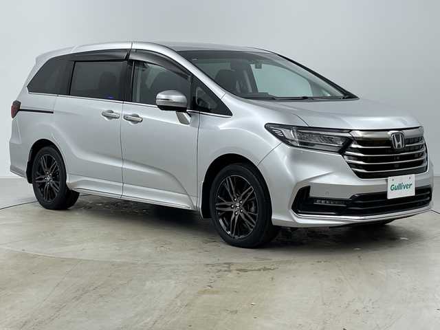 ホンダ オデッセイ アブソルート EX 道央・札幌 2021(令3)年 2.5万km スーパープラチナメタリック ・4WD/・純正ナビ/・BT&CD&DVD&USB&SD&フルセグTV/・HDMI&AppleCarPlay/・全方位カメラ/・ホンダセンシング/・レーダークルーズコントロール/・ブラインドスポットモニター/・両側パワースライドドア/・パワーバックドア/・前席パワーシート/・前席シートヒーター/・ステアリングスイッチ/・アイドリングストップ/・ビルトインETC2.0/・社外ドラレコ前後/・LEDヘッドライト/・オートライト/・スマートキー/・プッシュスタート/・保証書/・取扱説明書