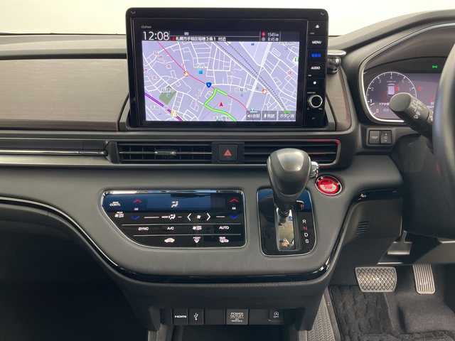 ホンダ オデッセイ アブソルート EX 道央・札幌 2021(令3)年 2.5万km スーパープラチナメタリック ・4WD/・純正ナビ/・BT&CD&DVD&USB&SD&フルセグTV/・HDMI&AppleCarPlay/・全方位カメラ/・ホンダセンシング/・レーダークルーズコントロール/・ブラインドスポットモニター/・両側パワースライドドア/・パワーバックドア/・前席パワーシート/・前席シートヒーター/・ステアリングスイッチ/・アイドリングストップ/・ビルトインETC2.0/・社外ドラレコ前後/・LEDヘッドライト/・オートライト/・スマートキー/・プッシュスタート/・保証書/・取扱説明書