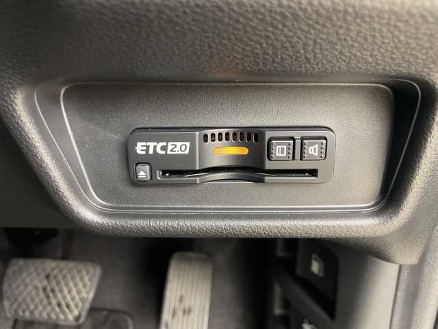 ホンダ オデッセイ アブソルート EX 道央・札幌 2021(令3)年 2.5万km スーパープラチナメタリック ・4WD/・純正ナビ/・BT&CD&DVD&USB&SD&フルセグTV/・HDMI&AppleCarPlay/・全方位カメラ/・ホンダセンシング/・レーダークルーズコントロール/・ブラインドスポットモニター/・両側パワースライドドア/・パワーバックドア/・前席パワーシート/・前席シートヒーター/・ステアリングスイッチ/・アイドリングストップ/・ビルトインETC2.0/・社外ドラレコ前後/・LEDヘッドライト/・オートライト/・スマートキー/・プッシュスタート/・保証書/・取扱説明書