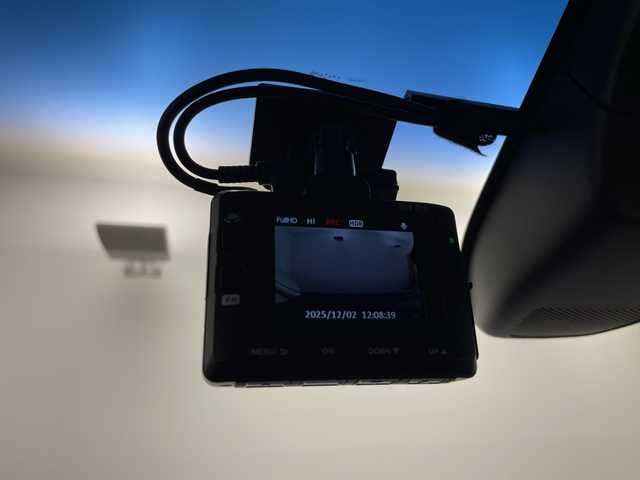 ホンダ オデッセイ アブソルート EX 道央・札幌 2021(令3)年 2.5万km スーパープラチナメタリック ・4WD/・純正ナビ/・BT&CD&DVD&USB&SD&フルセグTV/・HDMI&AppleCarPlay/・全方位カメラ/・ホンダセンシング/・レーダークルーズコントロール/・ブラインドスポットモニター/・両側パワースライドドア/・パワーバックドア/・前席パワーシート/・前席シートヒーター/・ステアリングスイッチ/・アイドリングストップ/・ビルトインETC2.0/・社外ドラレコ前後/・LEDヘッドライト/・オートライト/・スマートキー/・プッシュスタート/・保証書/・取扱説明書