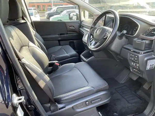 ホンダ オデッセイ ハイブリッド e:HEVアブソルート EX 長崎県 2022(令4)年 3.8万km プレミアムヴィーナスブラックP ワンオーナー/純正SDナビ/CD/DVD/BT/HDMI/フルセグTV/全方位カメラ/ハーフレザーシート/前席パワーシート/前席シートヒーター/ホンダセンシング/レーダークルーズコントロール/レーンキープアシスト/両側パワースライドドア/ブラインドスポットモニター/ナビ連動ドライブレコーダー/ビルトインETC