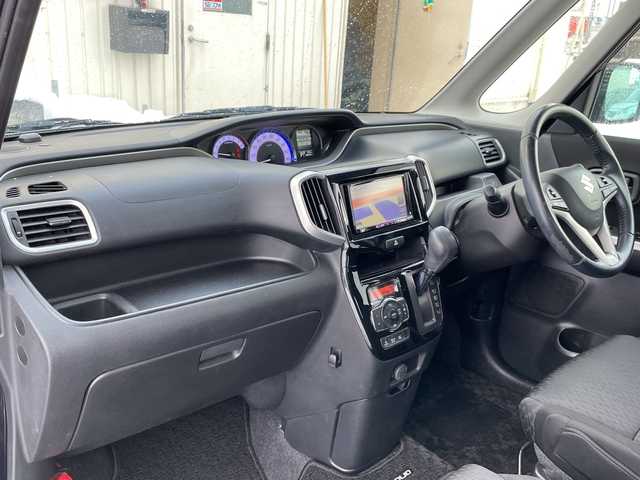 スズキ ソリオ バンディット HV MV 道北・旭川 2016(平28)年 6.9万km ミッドナイトバイオレットメタリック /4WD//禁煙車//社外ナビ/CD/DVD/SD/USB/iPod/TV//前席シートヒーター//片側パワースライドドア//クルーズコントロール//バックカメラ//オートライト//LEDヘッドライト//純正15インチアルミホイール//デュアルカメラブレーキサポート//誤発進抑制機能//車線逸脱警報//純正フロアマット//ドライブレコーダー//保証書