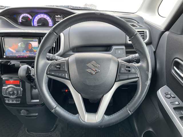 スズキ ソリオ バンディット HV MV 道北・旭川 2016(平28)年 6.9万km ミッドナイトバイオレットメタリック /4WD//禁煙車//社外ナビ/CD/DVD/SD/USB/iPod/TV//前席シートヒーター//片側パワースライドドア//クルーズコントロール//バックカメラ//オートライト//LEDヘッドライト//純正15インチアルミホイール//デュアルカメラブレーキサポート//誤発進抑制機能//車線逸脱警報//純正フロアマット//ドライブレコーダー//保証書