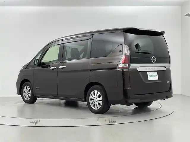 日産 セレナ