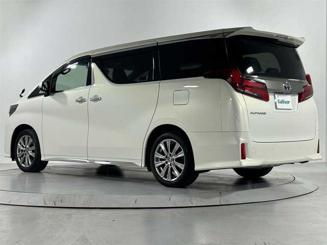 トヨタ アルファード S タイプゴールド 佐賀県 2020(令2)年 4万km ラグジュアリーホワイトパールクリスタルシャインガラスフレーク トヨタセーフティーセンス/純正９インチナビ/バックカメラ /ETC/両側パワースライドドア/前方ドライブレコーダー/ハーフレザーシート /クリアランスソナー /LEDライト/フォグライト /オートライト/オートマチックハイビーム/純正18インチアルミホイール/純正フロアマット/ステアリングリモコン/オートブレーキホールド/電動格納ミラー/スマートキー/スペアキー/アイドリングストップ