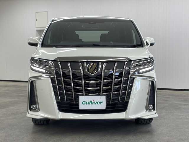 トヨタ アルファード S タイプゴールド 長崎県 2020(令2)年 4万km ラグジュアリーホワイトパールクリスタルシャインガラスフレーク トヨタセーフティーセンス/純正９インチナビ/バックカメラ /ETC/両側パワースライドドア/前方ドライブレコーダー/ハーフレザーシート /クリアランスソナー /LEDライト/フォグライト /オートライト/オートマチックハイビーム/純正18インチアルミホイール/純正フロアマット/ステアリングリモコン/オートブレーキホールド/電動格納ミラー/スマートキー/スペアキー/アイドリングストップ