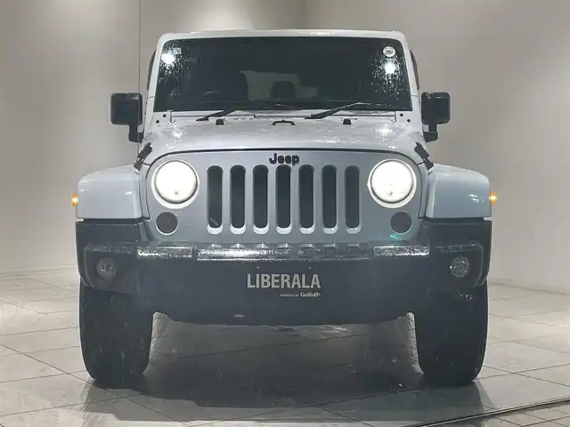 クライスラー・ジープ ジープ ラングラー アンリミテッド アルティテュード 愛知県 2012(平24)年 6万km 白 限定車　/レザーシート　/シートヒーター　/カロッツェリアナビ　/Ｂｌｕｅｔｏｏｔｈ　/ワンセグＴＶ　/サイドカメラ　/クルーズコントロール　/ＥＴＣ