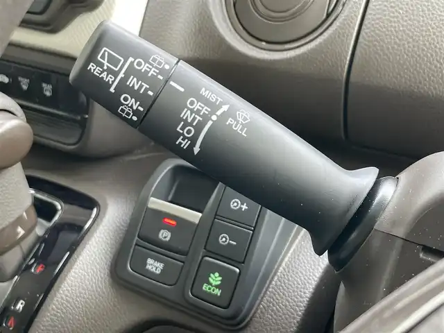 ホンダ Ｎ ＢＯＸ G 静岡県 2022(令4)年 0.3万km プレミアムアガットブラウンP １オーナー　/ホンダセンシング　/純正ナビ　/ワンセグＴＶ　/Ｂカメラ/リアセンサー /両側スライドドア　/オートライト　　/ブレーキホールド　/ステアリングスイッチ/社外ドラレコ　/ＥＴＣ　/スペアキー　/保証書　/取説